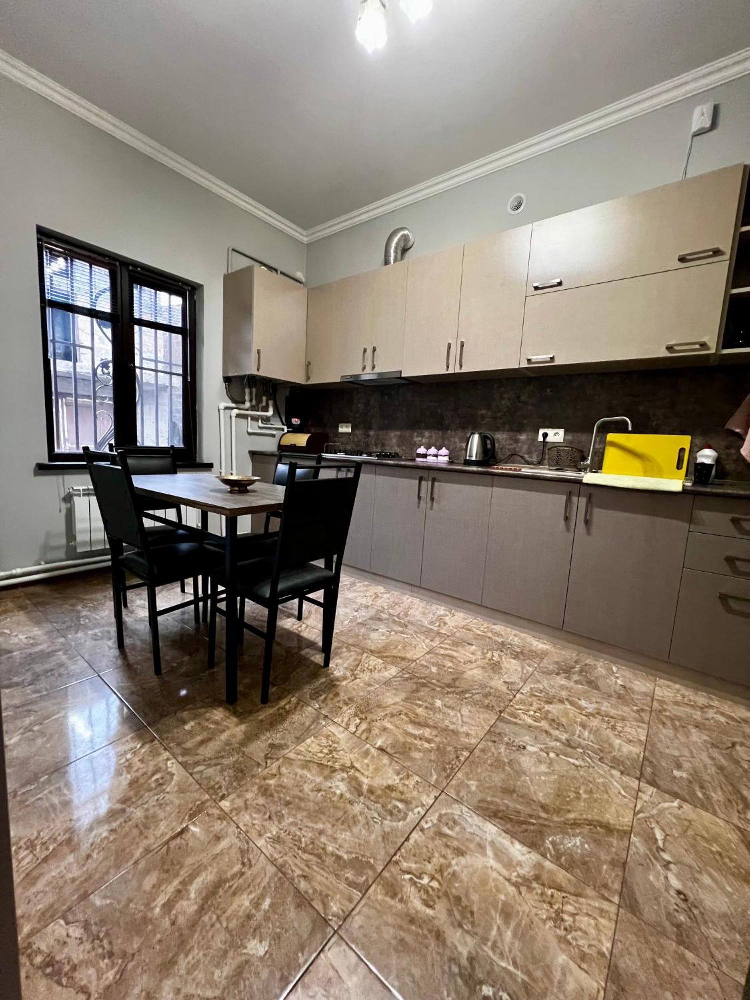 New , Comfortable 3 Bedroom House Jerevan Exteriér fotografie