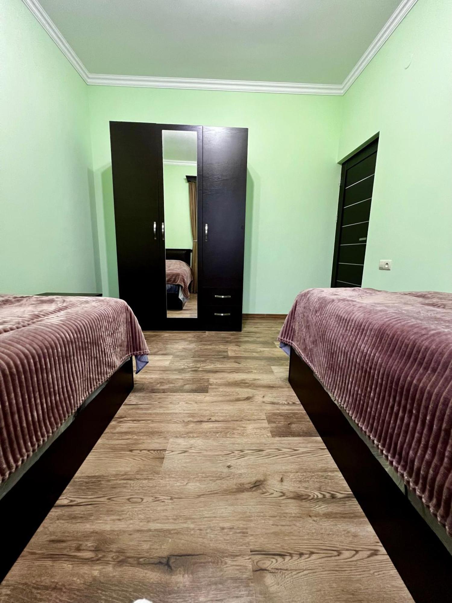 New , Comfortable 3 Bedroom House Jerevan Exteriér fotografie